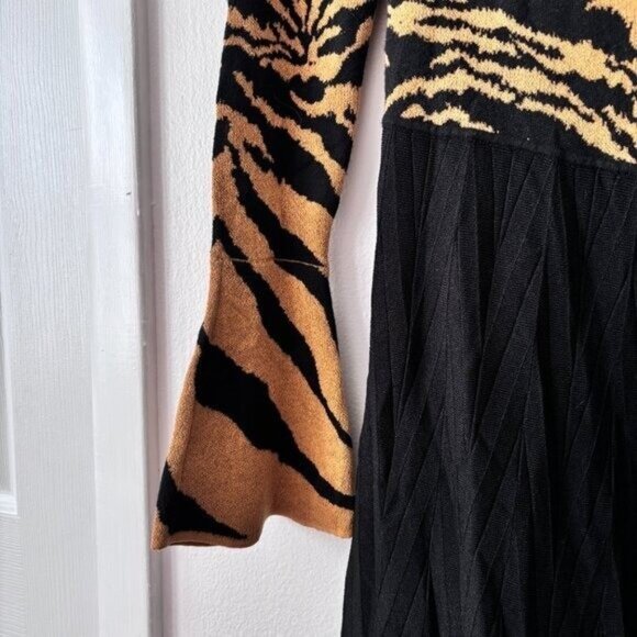 Diane Von Furstenberg Tal Jacquard Midi Wrap Dress Black Animal Print - Picture 7 of 10